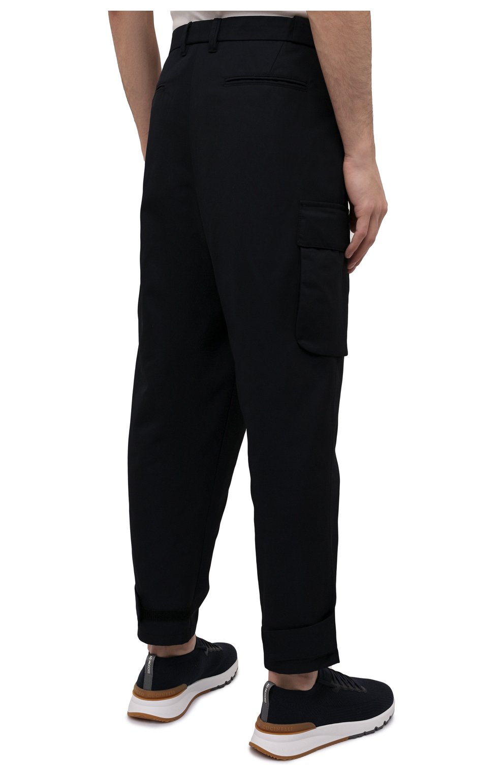 Мужские брюки-карго GIORGIO ARMANI темно-синего цвета, арт. 2SGPP0N8/T036I | Фото 4 (Силуэт М (брюки): Карго; Длина (брюки, джинсы): Стандартные; Случай: Повседневный; Материал внешний: Синтетический материал; Материал подклада: Купро; Стили: Кэжуэл)