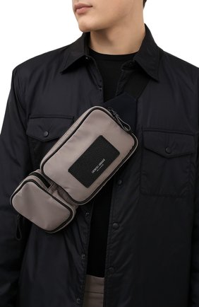 Мужская текстильная поясная сумка GIORGIO ARMANI бежевого цвета по цене 51750 руб., арт. Y20151/YI68E | Фото 2 Мужская текстильная поясная сумка GIORGIO ARMANI бежевого цвета, арт. Y20151/YI68E | Фото 2 (Ремень/цепочка: На ремешке; Размер: medium; Материал: Текстиль)