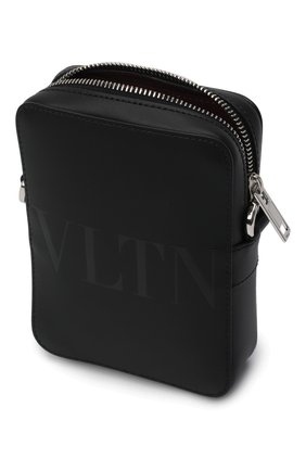 Мужская кожаная сумка vltn VALENTINO черного цвета по цене 0 руб., арт. XY2B0943/GUI | Фото 5 Мужская кожаная сумка vltn VALENTINO черного цвета, арт. XY2B0943/GUI | Фото 5 (Материал: Натуральная кожа; Размер: mini; Ремень/цепочка: На ремешке)