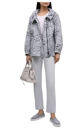 Женские кожаные слипоны GIORGIO ARMANI голубого цвета по цене 63950 руб., арт. X1Y004/XF462 | Фото 2 Женские кожаные слипоны GIORGIO ARMANI голубого цвета, арт. X1Y004/XF462 | Фото 2 (Материал внутренний: Натуральная кожа; Подошва: Платформа; Материал внешний: Кожа)
