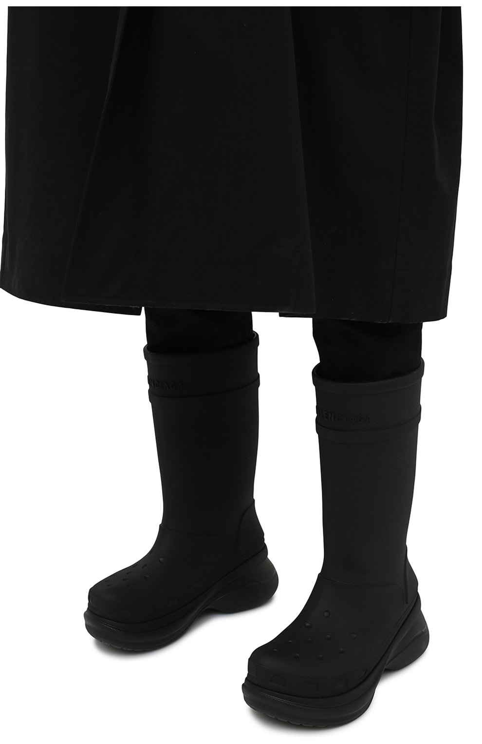 Мужские резиновые сапоги balenciaga x crocs BALENCIAGA черного цвета, арт. 677384/W1S8E | Фото 3 (Каблук высота: Высокий; Высота голенища: Высокие; Материал утеплителя: Без утеплителя; Материал внутренний: Текстиль; Кросс-КТ: резиновые; Подошва: Массивная; Мужское Кросс-КТ: Сапоги-обувь; Материал внешний: Резина)