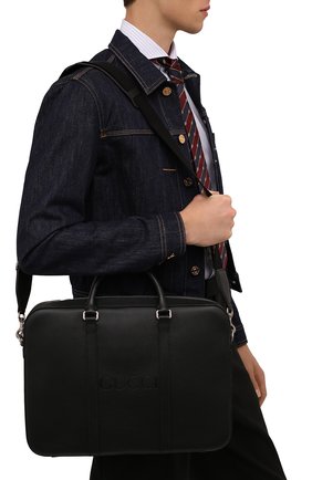 Мужская кожаная сумка для ноутбука GUCCI черного цвета, арт. 674174/0E8JN | Фото 2 (Материал: Натуральная кожа; Размер: large; Ремень/цепочка: На ремешке)