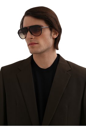 Мужские солнцезащитные очки TOM FORD черного цвета, арт. TF909 01B | Фото 2 (Тип очков: С/з; Кросс-КТ: С/з-мужское; Оптика Гендер: оптика-мужское; Очки форма: Авиаторы)