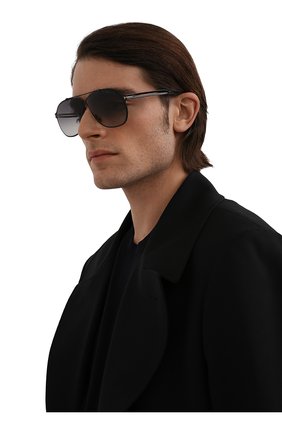 Мужские солнцезащитные очки TOM FORD черного цвета, арт. TF829 01B | Фото 2 (Тип очков: С/з; Кросс-КТ: С/з-мужское; Оптика Гендер: оптика-мужское; Очки форма: Авиаторы)