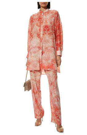 Женская шелковая рубашка ALEXANDER MCQUEEN кораллового цвета по цене 145500 руб., арт. 685445/QCAE0 | Фото 2 Женская шелковая рубашка ALEXANDER MCQUEEN кораллового цвета, арт. 685445/QCAE0 | Фото 2 (Материал внешний: Шелк; Рукава: Длинные; Стили: Романтичный; Длина (для топов): Удлиненные; Женское Кросс-КТ: Рубашка-одежда; Принт: С принтом; Региональные ограничения белый список (Axapta Mercury): RU)