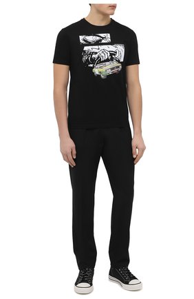 Мужская хлопковая футболка EMPORIO ARMANI черного цвета по цене 23100 руб., арт. 3L1T8P/1JW5Z | Фото 2 Мужская хлопковая футболка EMPORIO ARMANI черного цвета, арт. 3L1T8P/1JW5Z | Фото 2 (Материал внешний: Хлопок; Рукава: Короткие; Длина (для топов): Стандартные; Принт: С принтом; Стили: Кэжуэл, Ретро)
