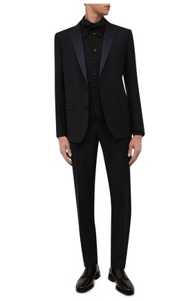 Мужская хлопковая сорочка DOLCE & GABBANA черного цвета по цене 72950 руб., арт. G5EN5T/GEY81 | Фото 2 Мужская хлопковая сорочка DOLCE & GABBANA черного цвета, арт. G5EN5T/GEY81 | Фото 2 (Рукава: Длинные; Материал внешний: Хлопок; Длина (для топов): Стандартные; Случай: Вечерний; Манжеты: На пуговицах; Рубашки М: Slim Fit; Принт: Однотонные; Стили: Классический; Воротник: Кент; Региональные ограничения белый список (Axapta Mercury): RU)