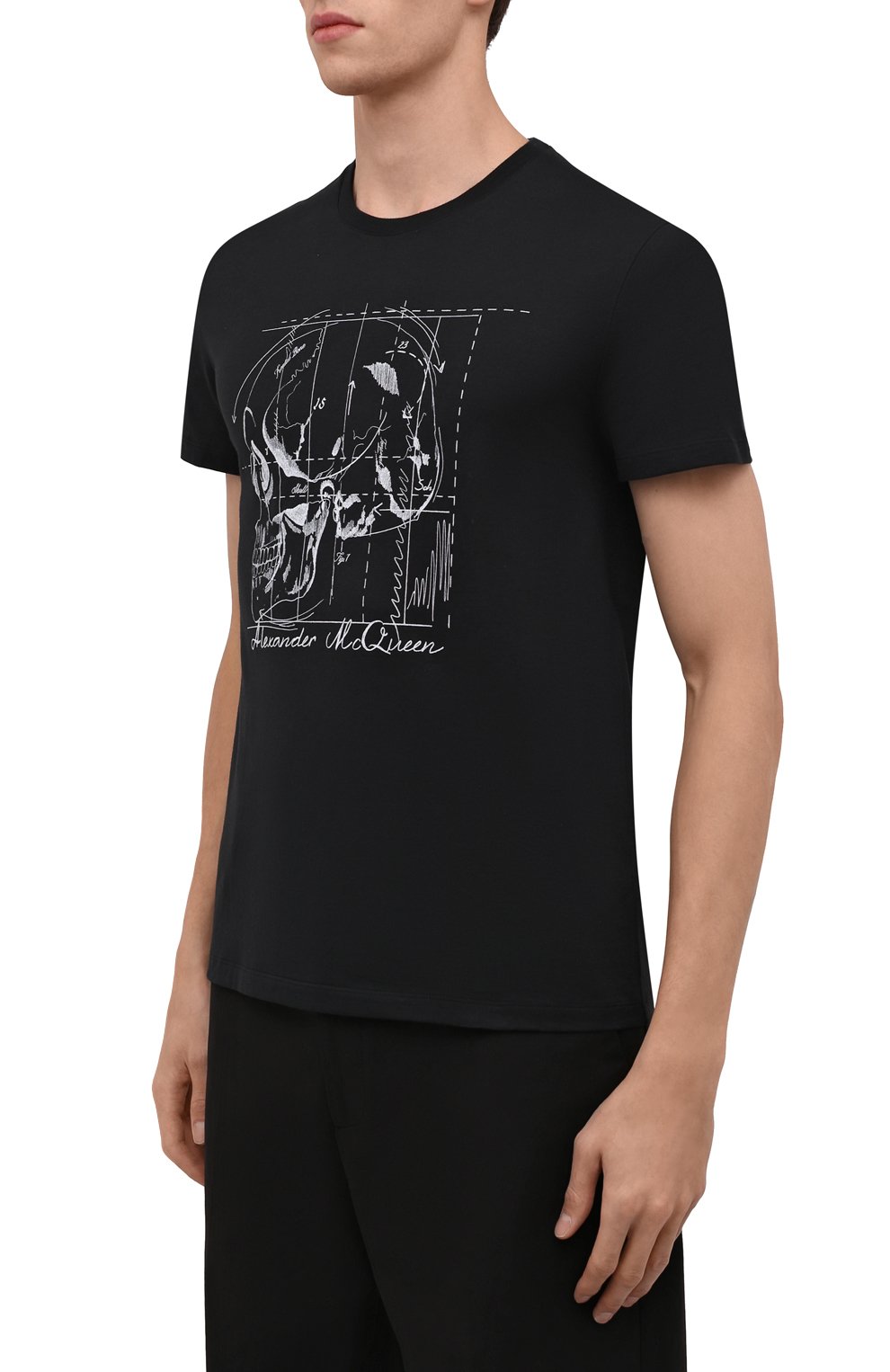 Мужская хлопковая футболка ALEXANDER MCQUEEN черного цвета, арт. 682528/QSZ60 | Фото 3 (Рукава: Короткие; Стили: Панк; Длина (для топов): Стандартные; Принт: С принтом; Материал внешний: Хлопок)