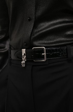 Женский кожаный ремень ALEXANDER MCQUEEN черного цвета, арт. 687078/1HB0Y | Фото 2