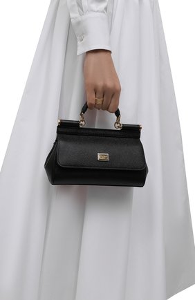 Женская сумка sicily small DOLCE & GABBANA черного цвета по цене 86550 руб., арт. BB7116/A1001 | Фото 2 Женская сумка sicily small DOLCE & GABBANA черного цвета, арт. BB7116/A1001 | Фото 2 (Материал: Натуральная кожа; Размер: small; Ремень/цепочка: На ремешке; Сумки-технические: Сумки top-handle)