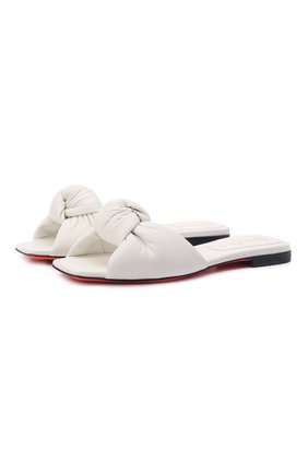 Женские кожаные шлепанцы SANTONI белого цвета по цене 39950 руб., арт. WH0N59826HA1TPPTI90 | Фото 1 Женские кожаные шлепанцы SANTONI белого цвета, арт. WH0N59826HA1TPPTI90 | Фото 1 (Каблук высота: Низкий; Подошва: Плоская; Материал внешний: Кожа; Материал внутренний: Натуральная кожа)