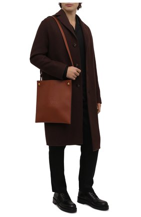 Мужская кожаная сумка identity VALENTINO коричневого цвета по цене 157500 руб., арт. XY2B0A81/ZBT | Фото 3 Мужская кожаная сумка identity VALENTINO коричневого цвета, арт. XY2B0A81/ZBT | Фото 3 (Размер: medium; Материал: Натуральная кожа; Региональные ограничения белый список (Axapta Mercury): RU; Ремень/цепочка: На ремешке)