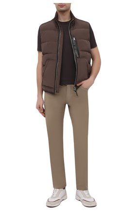 Мужские джинсы BRIONI светло-бежевого цвета по цене 77650 руб., арт. SPEC0L/P8T01/CHAM0NIX | Фото 2 Мужские джинсы BRIONI светло-бежевого цвета, арт. SPEC0L/P8T01/CHAM0NIX | Фото 2 (Длина (брюки, джинсы): Стандартные; Материал внешний: Хлопок, Деним; Случай: Повседневный; Стили: Кэжуэл; Региональные ограничения белый список (Axapta Mercury): RU; Кросс-КТ: Деним)