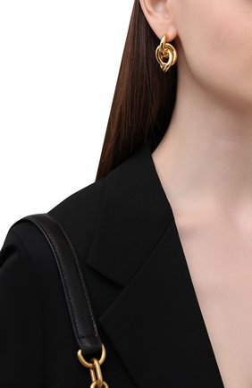 Женские серьги BALENCIAGA золотого цвета по цене 0 руб., арт. 657160/TZ99G | Фото 2 Женские серьги BALENCIAGA золотого цвета, арт. 657160/TZ99G | Фото 2 (Материал: Металл)