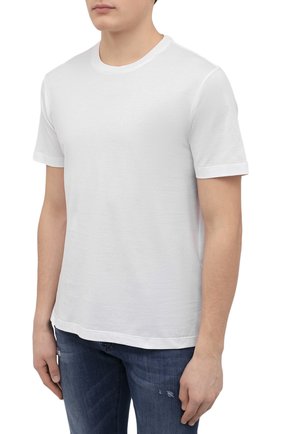 Мужская хлопковая футболка BRIONI белого цвета, арт. UJLA0L/P1613 | Фото 3 (Принт: Без принта; Рукава: Короткие; Длина (для топов): Стандартные; Материал внешний: Хлопок; Стили: Кэжуэл)