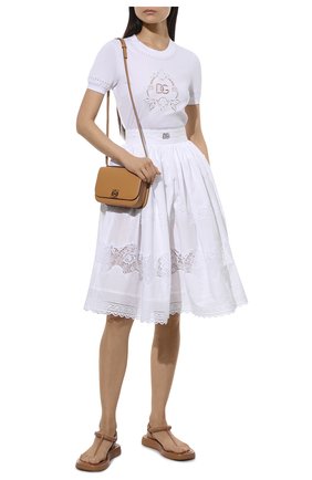 Женская хлопковая юбка DOLCE & GABBANA белого цвета по цене 145500 руб., арт. F4CCJZ/FU5L5 | Фото 2 Женская хлопковая юбка DOLCE & GABBANA белого цвета, арт. F4CCJZ/FU5L5 | Фото 2 (Материал внешний: Хлопок; Длина Ж (юбки, платья, шорты): Миди; Стили: Романтичный; Женское Кросс-КТ: Юбка-одежда)