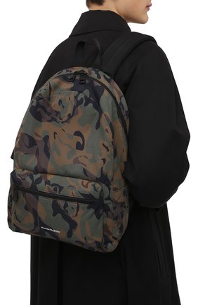 Мужской текстильный рюкзак ALEXANDER MCQUEEN хаки цвета, арт. 646457/1AAE0 | Фото 2 (Размер: large; Материал: Текстиль; Стили: Кэжуэл)