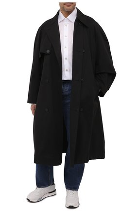 Мужская хлопковая рубашка KITON белого цвета по цене 63400 руб., арт. UMCNERH0804601/46-50 | Фото 2 Мужская хлопковая рубашка KITON белого цвета, арт. UMCNERH0804601/46-50 | Фото 2 (Рукава: Длинные; Длина (для топов): Стандартные; Материал внешний: Хлопок; Манжеты: На пуговицах; Воротник: Кент; Рубашки М: Regular Fit; Случай: Повседневный; Принт: Однотонные; Стили: Кэжуэл)