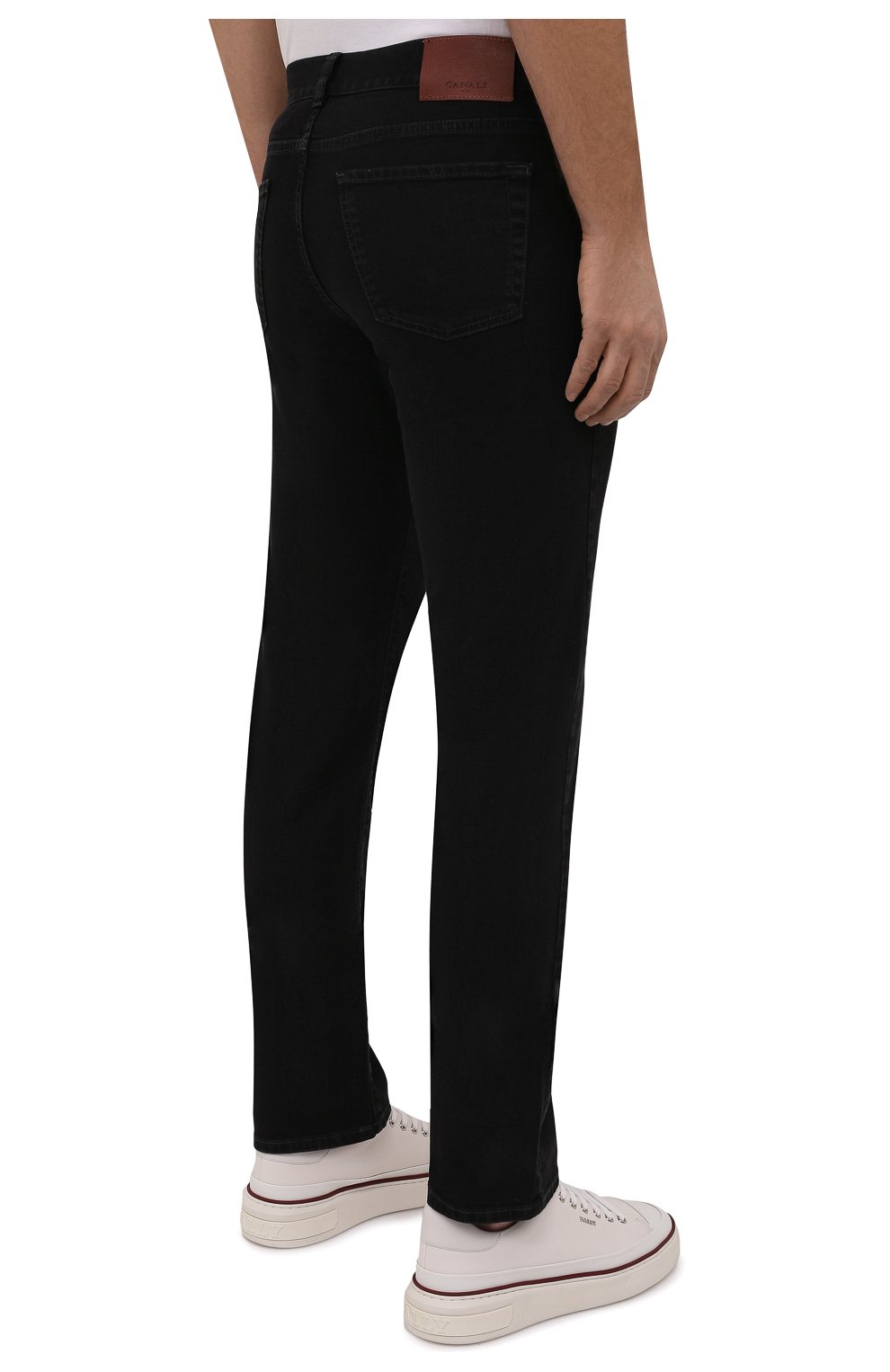 Мужские джинсы CANALI черного цвета, арт. 91700/PD00841 | Фото 4 (Силуэт М (брюки): Прямые; Кросс-КТ: Деним; Длина (брюки, джинсы): Стандартные; Материал внешний: Хлопок, Деним; Стили: Классический, Кэжуэл)