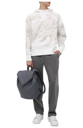 Мужской хлопковое худи polar bear KENZO белого цвета по цене 42400 руб., арт. FB65SW5414M0 | Фото 2 Мужской хлопковое худи polar bear KENZO белого цвета, арт. FB65SW5414M0 | Фото 2 (Материал внешний: Хлопок; Рукава: Длинные; Длина (для топов): Стандартные; Мужское Кросс-КТ: Худи-одежда; Стили: Спорт-шик; Принт: С принтом)