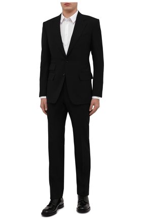 Мужской шерстяной костюм TOM FORD черного цвета по цене 379500 руб., арт. Q22R12/21AA43 | Фото 1 Мужской шерстяной костюм TOM FORD черного цвета, арт. Q22R12/21AA43 | Фото 1 (Рукава: Длинные; Материал подклада: Шелк, Купро; Материал внешний: Шерсть; Костюмы М: Однобортный; Стили: Классический)