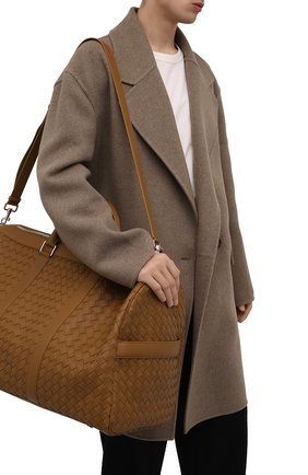 Мужская кожаная дорожная сумка BOTTEGA VENETA светло-коричневого цвета по цене 485000 руб., арт. 650061/V0E51 | Фото 6 Мужская кожаная дорожная сумка BOTTEGA VENETA светло-коричневого цвета, арт. 650061/V0E51 | Фото 6 (Материал: Натуральная кожа; Ремень/цепочка: На ремешке; Размер: large)