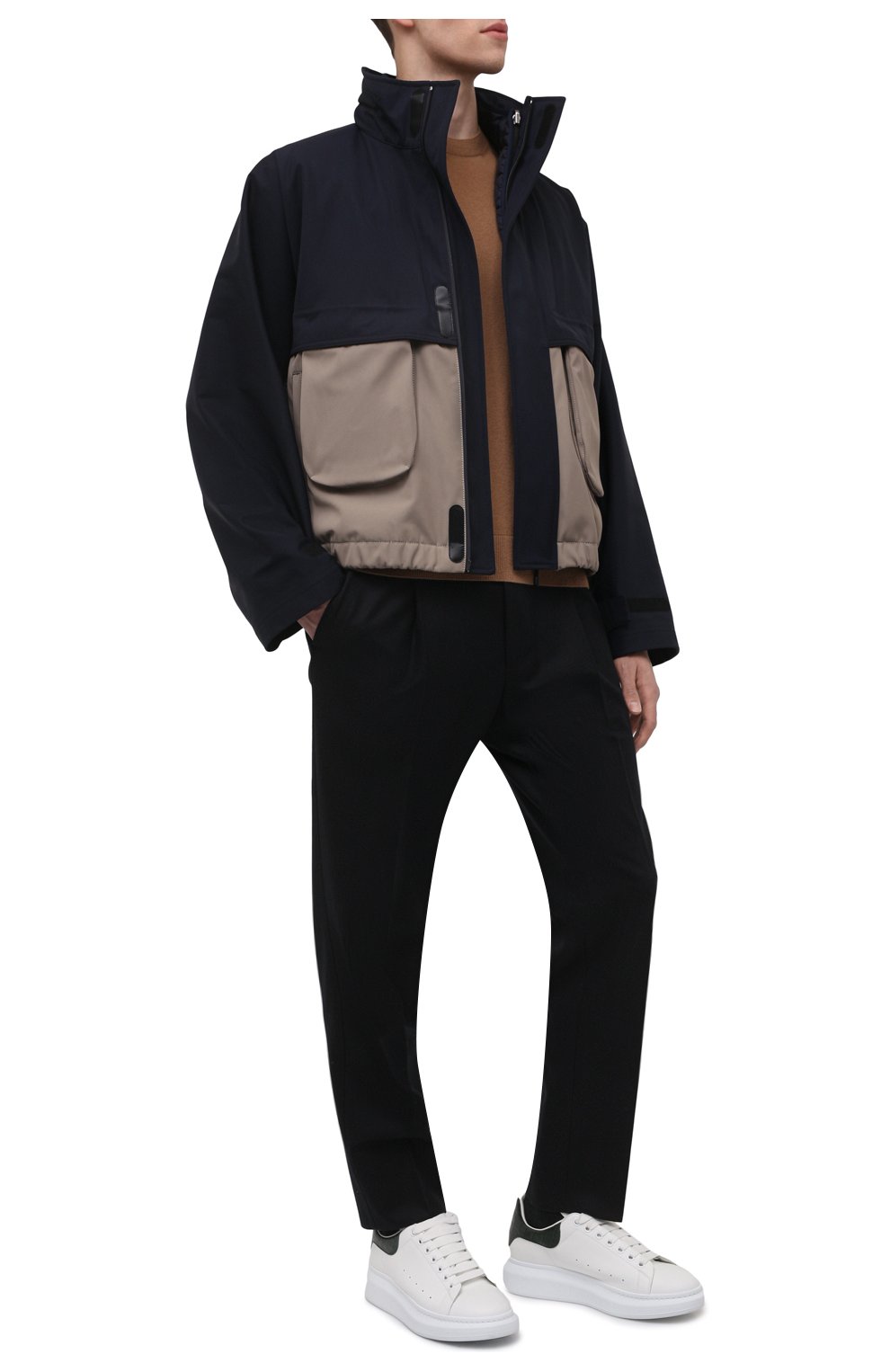 Мужской утепленный бомбер GIORGIO ARMANI темно-синего цвета, арт. 2SG0B06T/T036H | Фото 2 (Кросс-КТ: Куртка; Рукава: Длинные; Принт: Без принта; Материал внешний: Синтетический материал; Мужское Кросс-КТ: утепленные куртки; Материал подклада: Синтетический материал; Длина (верхняя одежда): Короткие; Стили: Кэжуэл)