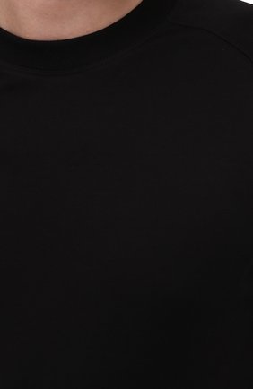 Мужская хлопковая футболка ERMENEGILDO ZEGNA черного цвета, арт. UZ390/706 | Фото 5 (Принт: Без принта; Рукава: Короткие; Длина (для топов): Стандартные; Материал внешний: Хлопок; Стили: Кэжуэл)