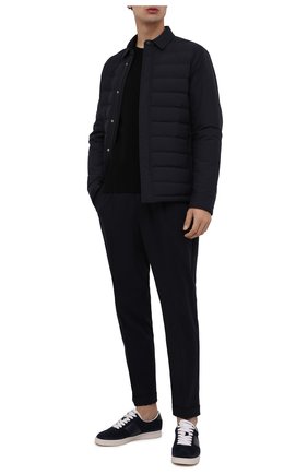 Мужская пуховая куртка ERMENEGILDO ZEGNA темно-синего цвета по цене 218500 руб., арт. UWT35/W114B | Фото 2 Мужская пуховая куртка ERMENEGILDO ZEGNA темно-синего цвета, арт. UWT35/W114B | Фото 2 (Длина (верхняя одежда): Короткие; Материал утеплителя: Пух и перо; Рукава: Длинные; Материал подклада: Синтетический материал; Материал внешний: Синтетический материал; Кросс-КТ: Куртка; Стили: Классический; Региональные ограничения белый список (Axapta Mercury): RU; Мужское Кросс-КТ: Куртка-верхняя одежда)