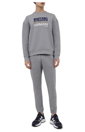 Мужской хлопковый свитшот EMPORIO ARMANI серого цвета по цене 23100 руб., арт. 3L1MCB/1JHSZ | Фото 2 Мужской хлопковый свитшот EMPORIO ARMANI серого цвета, арт. 3L1MCB/1JHSZ | Фото 2 (Длина (для топов): Стандартные; Рукава: Длинные; Материал внешний: Хлопок; Мужское Кросс-КТ: свитшот-одежда; Принт: С принтом; Стили: Спорт-шик)
