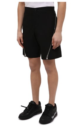 Мужские хлопковые шорты ALEXANDER MCQUEEN черного цвета, арт. 687701/QSS44 | Фото 3 (Длина Шорты М: До колена; Случай: Повседневный; Стили: Гранж; Материал внешний: Хлопок)