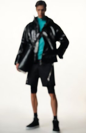 Мужские хлопковые шорты ALEXANDER MCQUEEN черного цвета, арт. 687701/QSS44 | Фото 6 (Длина Шорты М: До колена; Случай: Повседневный; Стили: Гранж; Материал внешний: Хлопок)