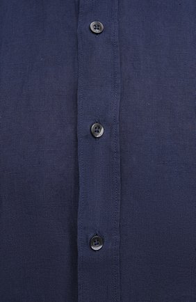 Мужская льняная рубашка 120% LINO темно-синего цвета, арт. V0M1311/0115/000 | Фото 5 (Манжеты: На пуговицах; Рукава: Длинные; Воротник: Акула; Случай: Повседневный; Длина (для топов): Стандартные; Материал внешний: Лен; Принт: Однотонные; Стили: Кэжуэл)