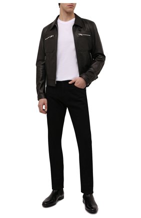 Мужские джинсы VERSACE черного цвета, арт. A86452/1A03069 | Фото 2 (Силуэт М (брюки): Прямые; Кросс-КТ: Деним; Длина (брюки, джинсы): Стандартные; Материал внешний: Хлопок, Деним; Стили: Кэжуэл)