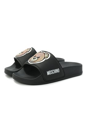 Детский шлепанцы MOSCHINO черного цвета по цене 11950 руб., арт. 70268/PVC/18-28 | Фото 1 Детский шлепанцы MOSCHINO черного цвета, арт. 70268/PVC/18-28 | Фото 1 (Материал внутренний: Текстиль; Материал внешний: Резина, Пластик)