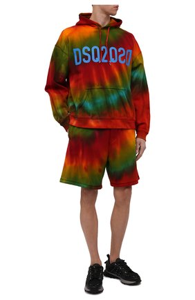 Мужской хлопковое худи DSQUARED2 разноцветного цвета по цене 59800 руб., арт. S74GU0566/S25030 | Фото 2 Мужской хлопковое худи DSQUARED2 разноцветного цвета, арт. S74GU0566/S25030 | Фото 2 (Материал внешний: Хлопок; Рукава: Длинные; Длина (для топов): Стандартные; Мужское Кросс-КТ: Худи-одежда; Принт: С принтом; Стили: Гранж)