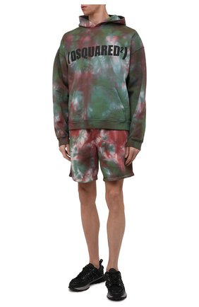 Мужской хлопковое худи DSQUARED2 разноцветного цвета по цене 59800 руб., арт. S74GU0563/S25030 | Фото 2 Мужской хлопковое худи DSQUARED2 разноцветного цвета, арт. S74GU0563/S25030 | Фото 2 (Рукава: Длинные; Длина (для топов): Стандартные; Материал внешний: Хлопок; Мужское Кросс-КТ: Худи-одежда; Принт: С принтом; Стили: Гранж)
