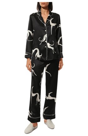 Женская шелковая пижама OLIVIA VON HALLE черного цвета, арт. PS2211 | Фото 2 (Длина Ж (юбки, платья, шорты): Мини; Длина (брюки, джинсы): Стандартные; Материал внешний: Шелк; Рукава: Длинные; Длина (для топов): Стандартные)