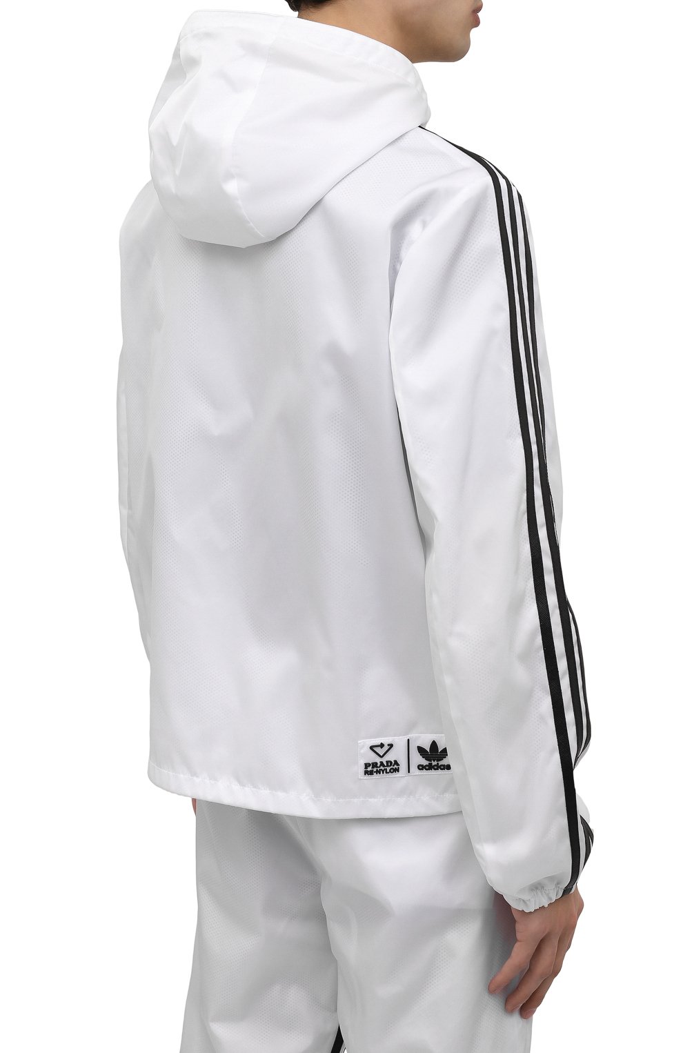 Мужского куртка adidas for prada re-nylon PRADA белого цвета, арт. SGB964-1WQ8-F0AA1-212 | Фото 7 (Кросс-КТ: Куртка, Ветровка; Материал внешний: Синтетический материал; Стили: Спорт-шик)