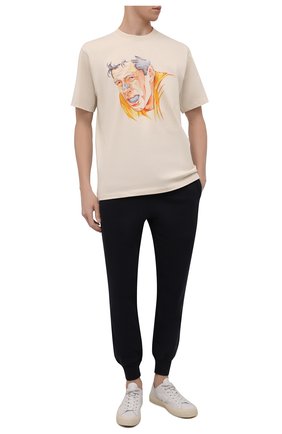 Мужские хлопковые джоггеры DRIES VAN NOTEN темно-синего цвета по цене 30750 руб., арт. 221-021114-4615 | Фото 2 Мужские хлопковые джоггеры DRIES VAN NOTEN темно-синего цвета, арт. 221-021114-4615 | Фото 2 (Материал внешний: Хлопок; Длина (брюки, джинсы): Стандартные; Силуэт М (брюки): Джоггеры; Стили: Кэжуэл; Региональные ограничения белый список (Axapta Mercury): RU)