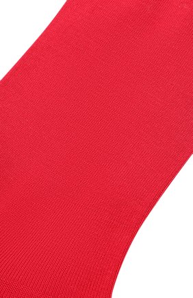 Мужские хлопковые носки FALKE красного цвета, арт. 14662.. | Фото 2 (Материал внешний: Хлопок; Кросс-КТ: бельё)