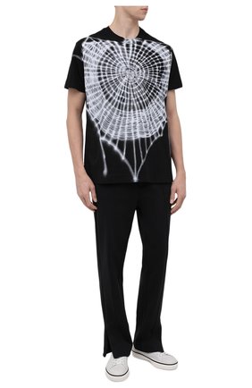 Мужская хлопковая футболка GIVENCHY черного цвета по цене 47450 руб., арт. BM718D3Y6B | Фото 2 Мужская хлопковая футболка GIVENCHY черного цвета, арт. BM718D3Y6B | Фото 2 (Материал внешний: Хлопок; Рукава: Короткие; Длина (для топов): Стандартные; Принт: С принтом; Стили: Панк)