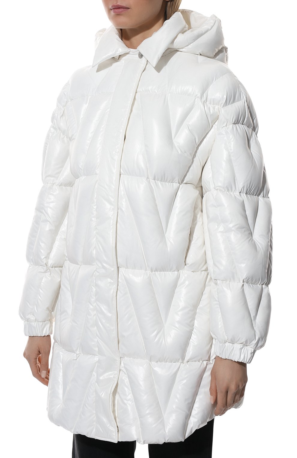 Женская утепленная куртка VALENTINO белого цвета, арт. XB3CN0A55LE | Фото 3 (Кросс-КТ: Куртка; Рукава: Длинные; Длина (верхняя одежда): До середины бедра; Материал внешний: Синтетический материал; Стили: Спорт-шик; Материал подклада: Синтетический материал)