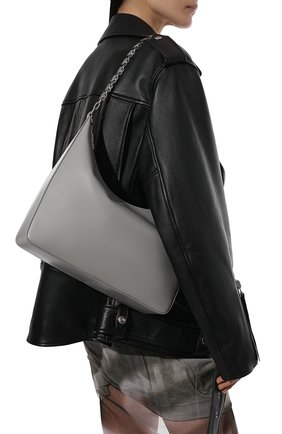 Женская сумка moon cut out medium GIVENCHY светло-серого цвета по цене 125500 руб., арт. BB50LWB1A4 | Фото 2 Женская сумка moon cut out medium GIVENCHY светло-серого цвета, арт. BB50LWB1A4 | Фото 2 (Материал: Натуральная кожа; Размер: medium; Сумки-технические: Сумки top-handle)