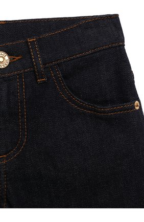 Детские джинсы VERSACE темно-синего цвета, арт. 1001136/1A02044/4A-6A | Фото 3 (Детали: Однотонный; Материал внешний: Хлопок; Ростовка одежда: 6 лет | 116 см)