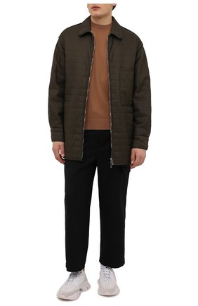 Мужские шерстяные брюки LOEWE черного цвета по цене 83950 руб., арт. H526Y04W89 | Фото 2 Мужские шерстяные брюки LOEWE черного цвета, арт. H526Y04W89 | Фото 2 (Длина (брюки, джинсы): Укороченные; Материал внешний: Шерсть; Случай: Повседневный; Стили: Кэжуэл)