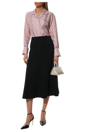 Женская шелковая рубашка LANVIN розового цвета по цене 119500 руб., арт. RW-SI0002-5210-P22 | Фото 2 Женская шелковая рубашка LANVIN розового цвета, арт. RW-SI0002-5210-P22 | Фото 2 (Материал внешний: Шелк; Длина (для топов): Стандартные; Рукава: Длинные; Стили: Романтичный; Принт: С принтом; Женское Кросс-КТ: Рубашка-одежда)