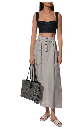 Женская льняная юбка EMPORIO ARMANI серого цвета по цене 47500 руб., арт. 3L2NA1/2NF8Z | Фото 2 Женская льняная юбка EMPORIO ARMANI серого цвета, арт. 3L2NA1/2NF8Z | Фото 2 (Длина Ж (юбки, платья, шорты): Макси; Материал внешний: Лен; Стили: Романтичный; Женское Кросс-КТ: Юбка-одежда)
