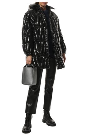 Женская утепленная куртка VALENTINO черного цвета, арт. XB3CN0A55LE | Фото 2 (Материал подклада: Синтетический материал; Рукава: Длинные; Материал внешний: Синтетический материал; Длина (верхняя одежда): До середины бедра; Стили: Спорт-шик; Кросс-КТ: Куртка, Утепленный)