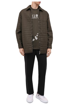 Мужская хлопковая футболка DSQUARED2 хаки цвета по цене 29300 руб., арт. S74GD0964/S22427 | Фото 2 Мужская хлопковая футболка DSQUARED2 хаки цвета, арт. S74GD0964/S22427 | Фото 2 (Рукава: Короткие; Длина (для топов): Удлиненные; Материал внешний: Хлопок; Принт: С принтом; Стили: Милитари)